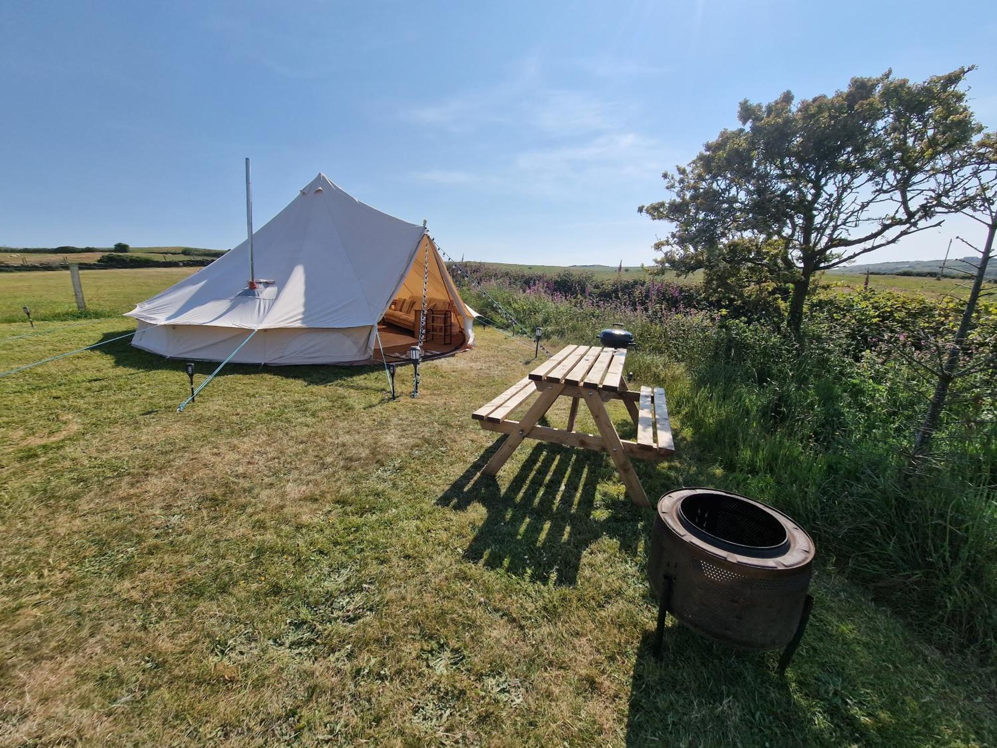 Beautiful 1-Bed Bell Tent In Holyhead Luaran gambar